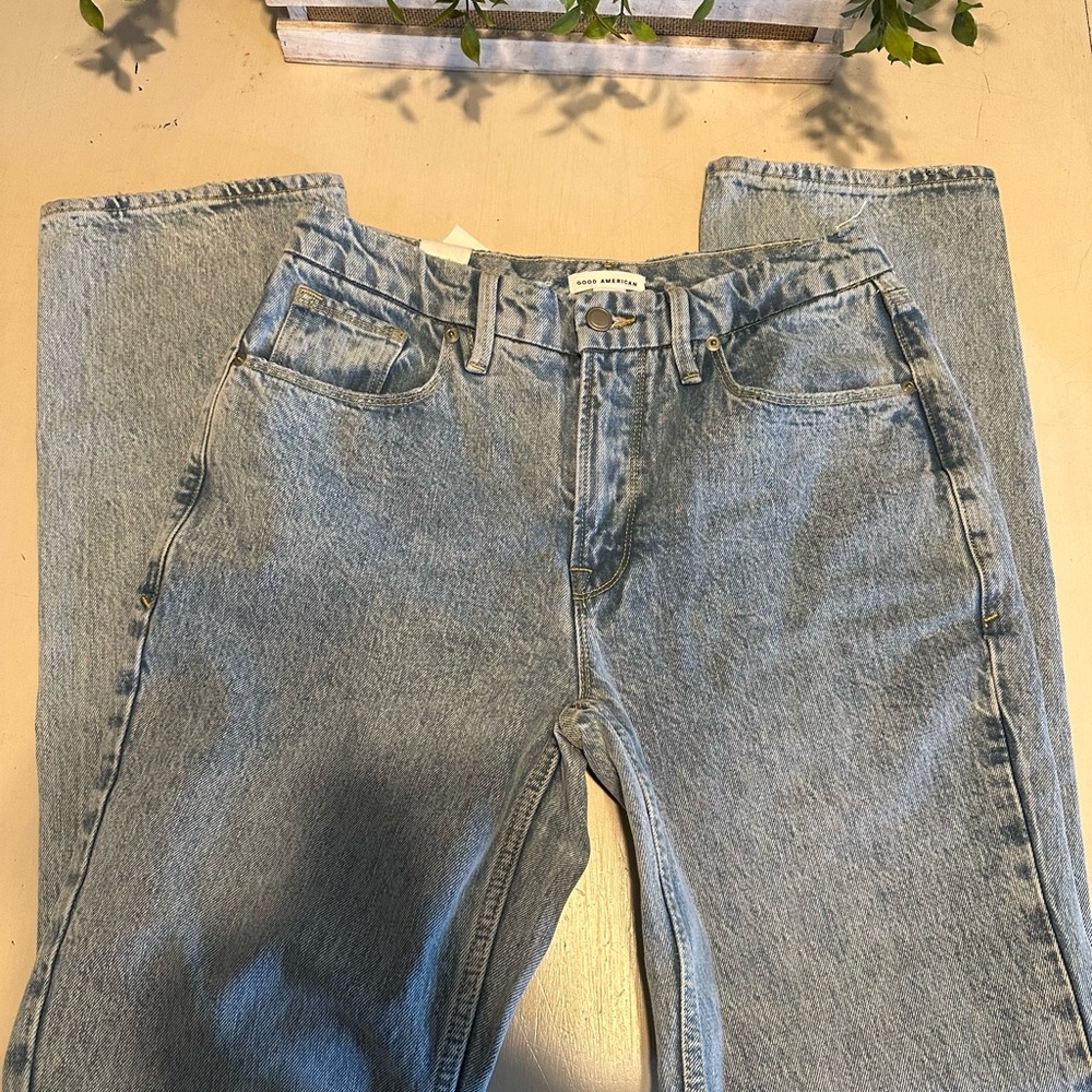 NWT Good American jeans size 6/28